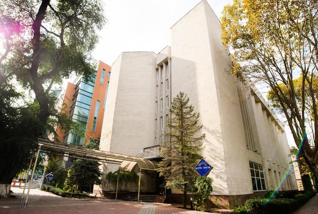 Dacia Hotel Кишинів Екстер'єр фото