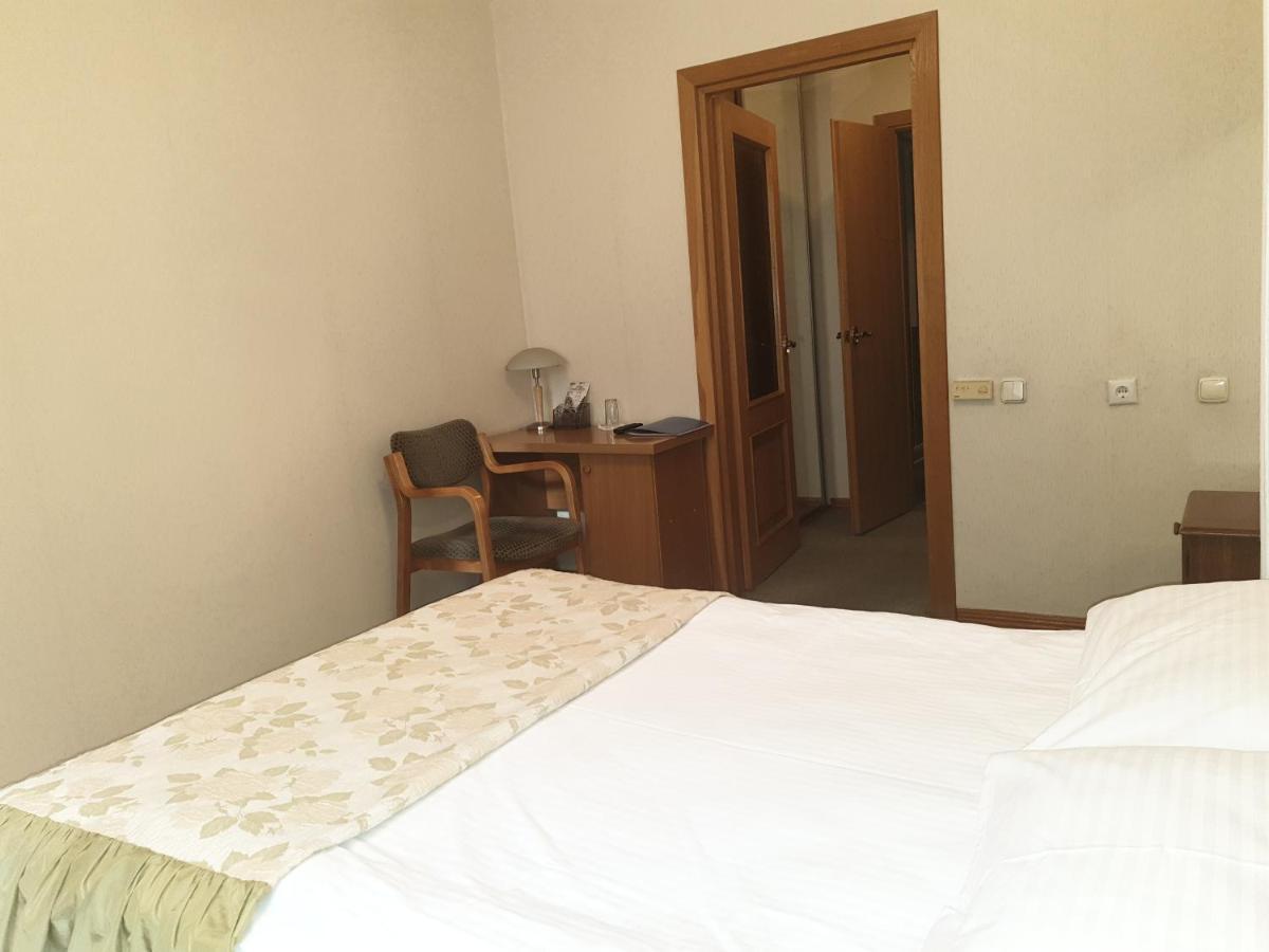 Dacia Hotel Кишинів Екстер'єр фото